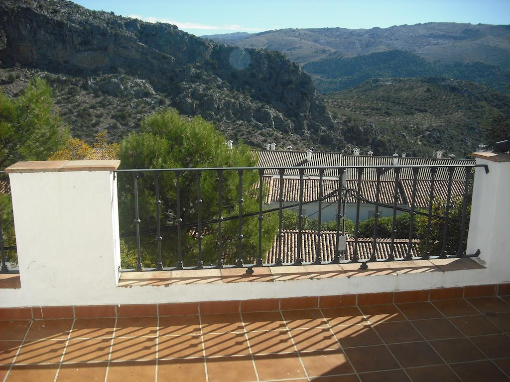 Apartamentos Sierra Del Hacho Montejaque Kültér fotó