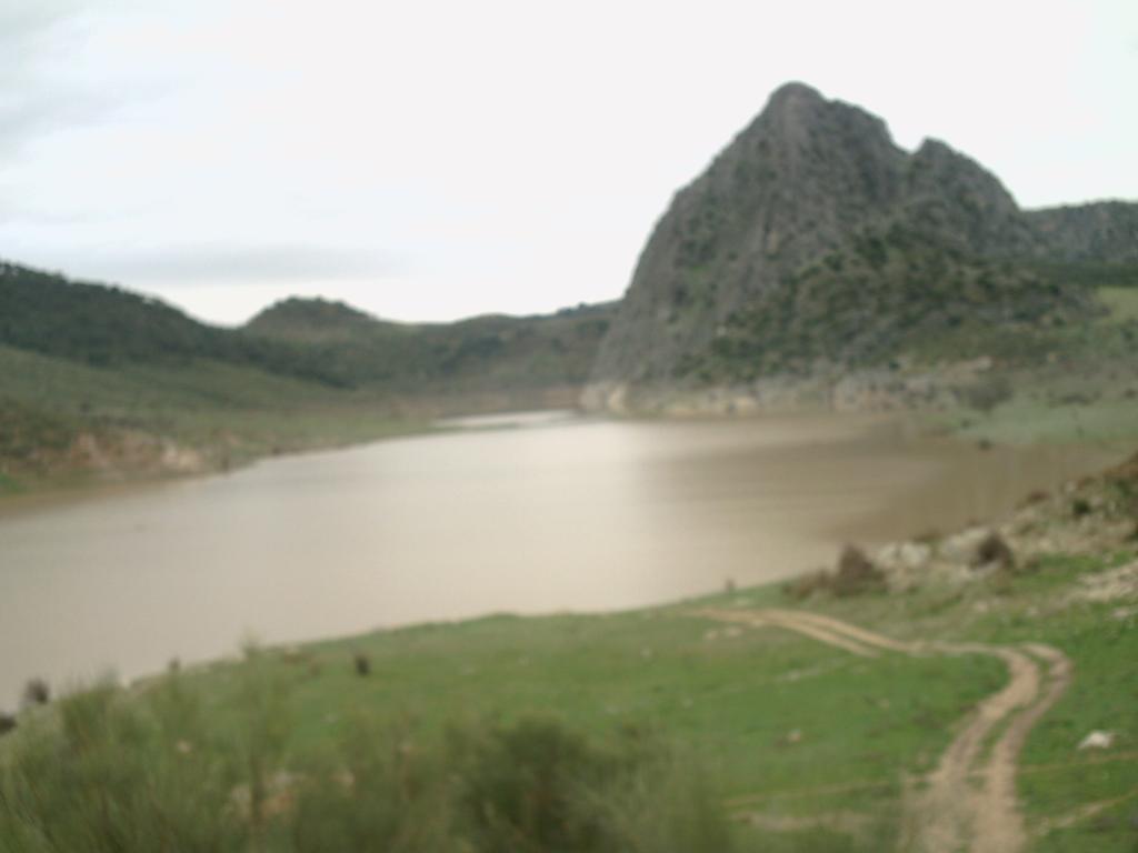 Apartamentos Sierra Del Hacho Montejaque Kültér fotó
